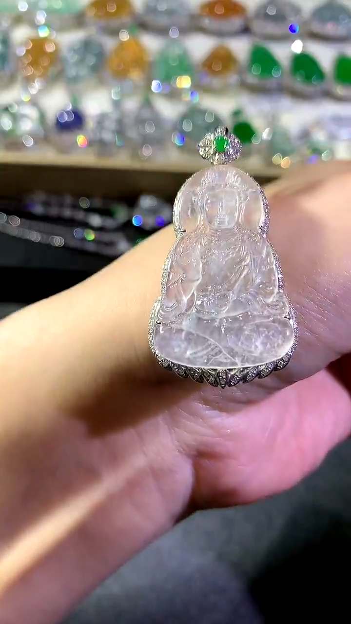 【闪购商品】翡翠吊坠(不含链)18K金镶嵌21-观音