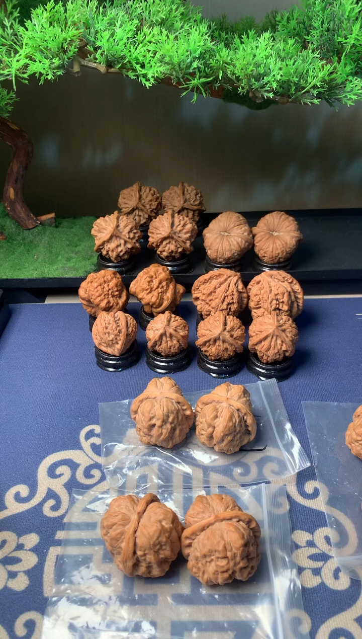 【闪购商品】文玩核桃吊坠43苹果园