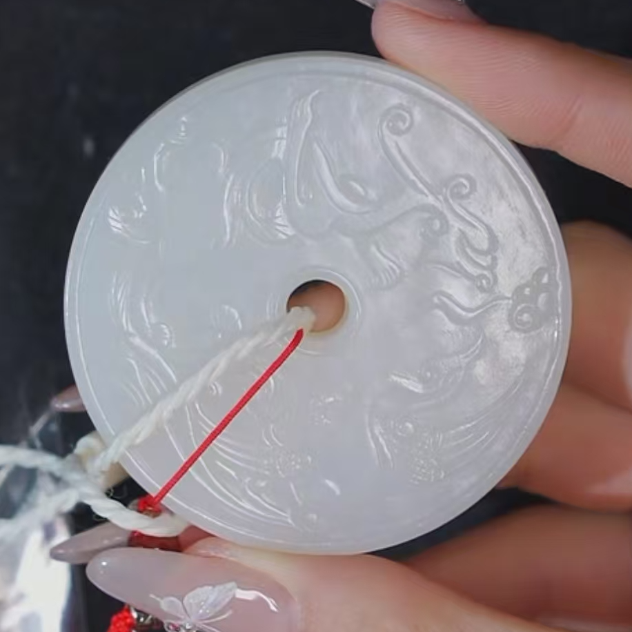 清代和田玉玉璧1 