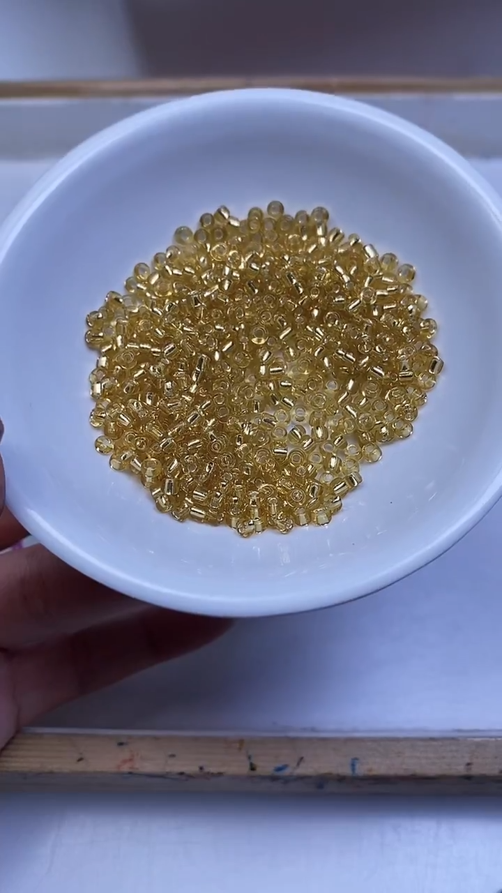 未镶嵌散珠玛瑙/玉髓E102 金色隔珠2*3mm110颗8元