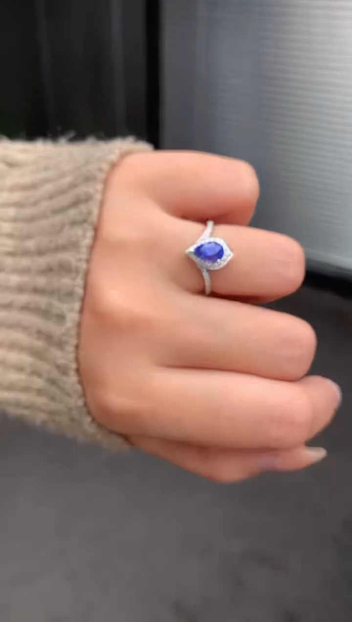 【闪购商品】彩色蓝宝石戒指18K金镶嵌1.5ct紫蓝宝戒指