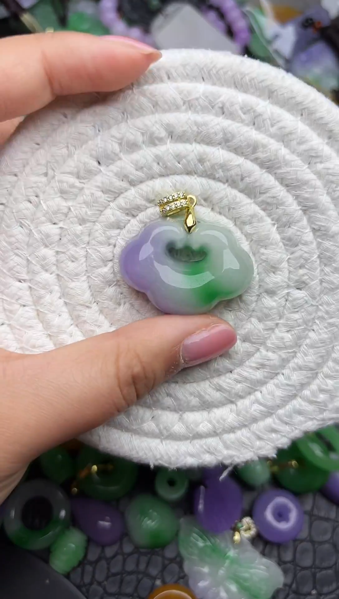 颈饰未镶嵌翡翠缅甸翡翠吊坠