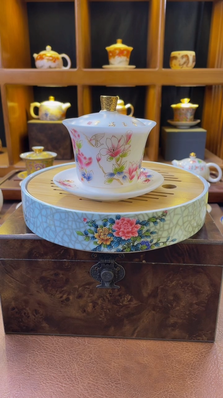 【闪购商品】杯金玉满堂冰种玉瓷盖碗