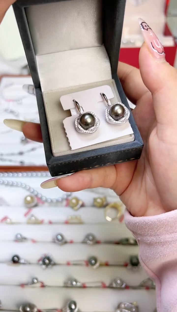 【闪购商品】海水珍珠耳饰银S925镶嵌7876