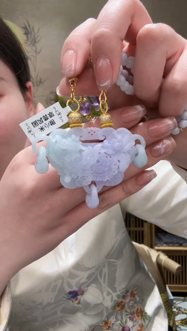 【闪购商品】翡翠颈饰未镶嵌吊坠