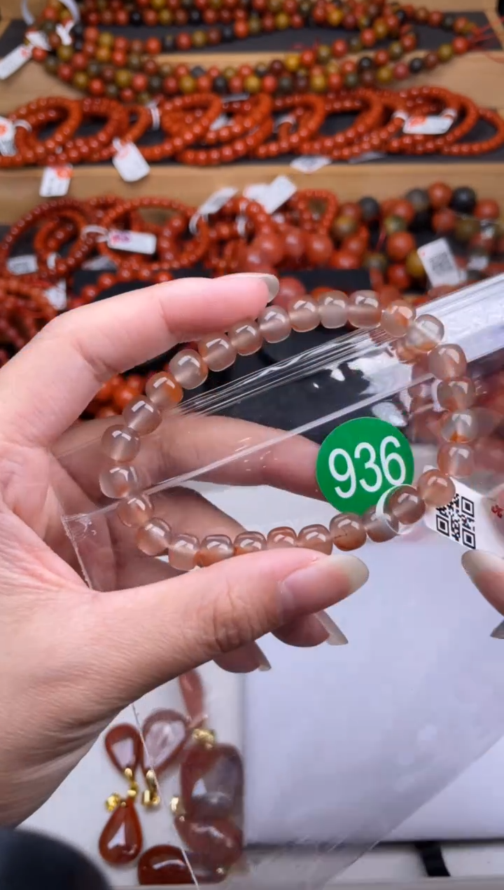【闪购商品】南红玛瑙珠宝奇石未镶嵌936-7
