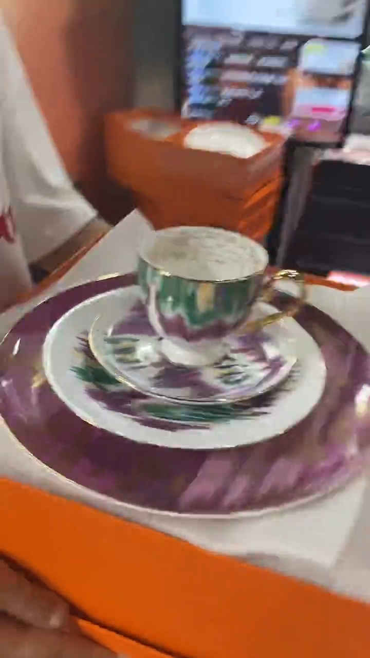 杯鸿辉家品牌瓷器，京东包邮！