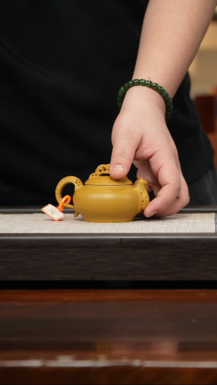 【闪购商品】紫砂茶壶黄金段云根