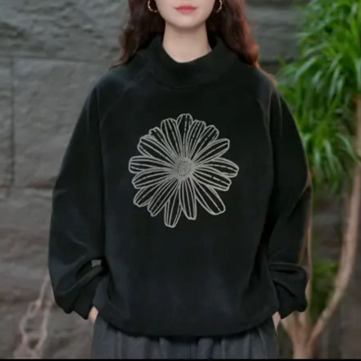 18549新款秋冬加绒休闲减龄宽松印花卫衣