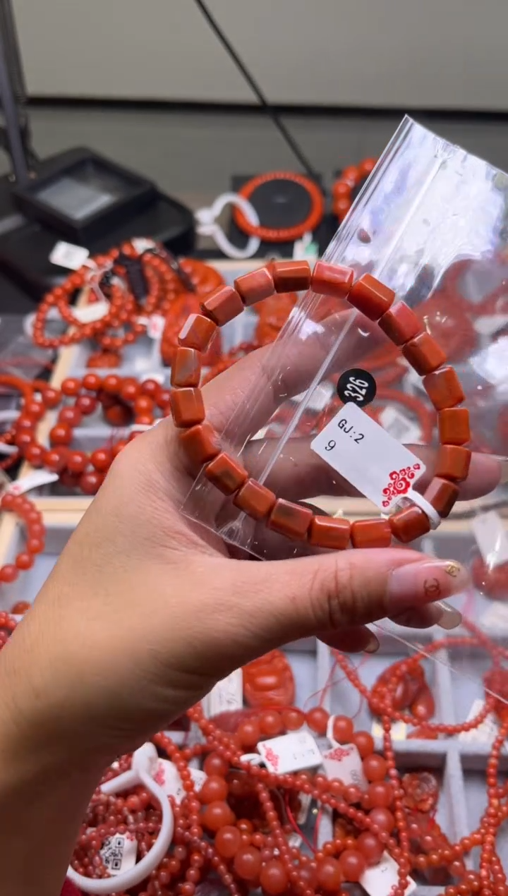 【闪购商品】南红玛瑙珠宝奇石未镶嵌326-7+