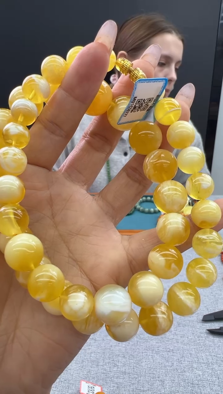 【闪购商品】琥珀颈饰未镶嵌82秒拍号