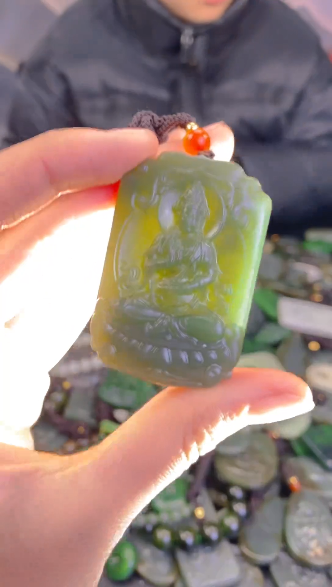 颈饰未镶嵌和田玉1