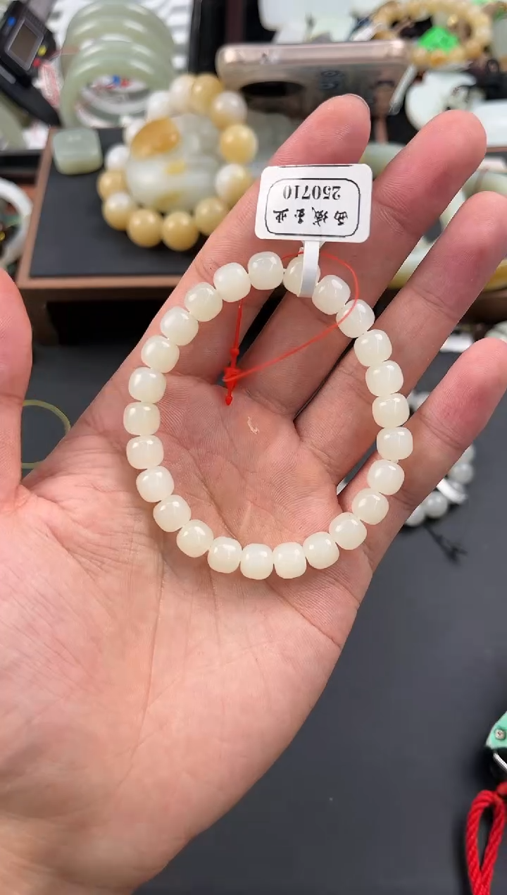 未镶嵌手串和田玉且末天泰白玉老型珠手串卡8微色差