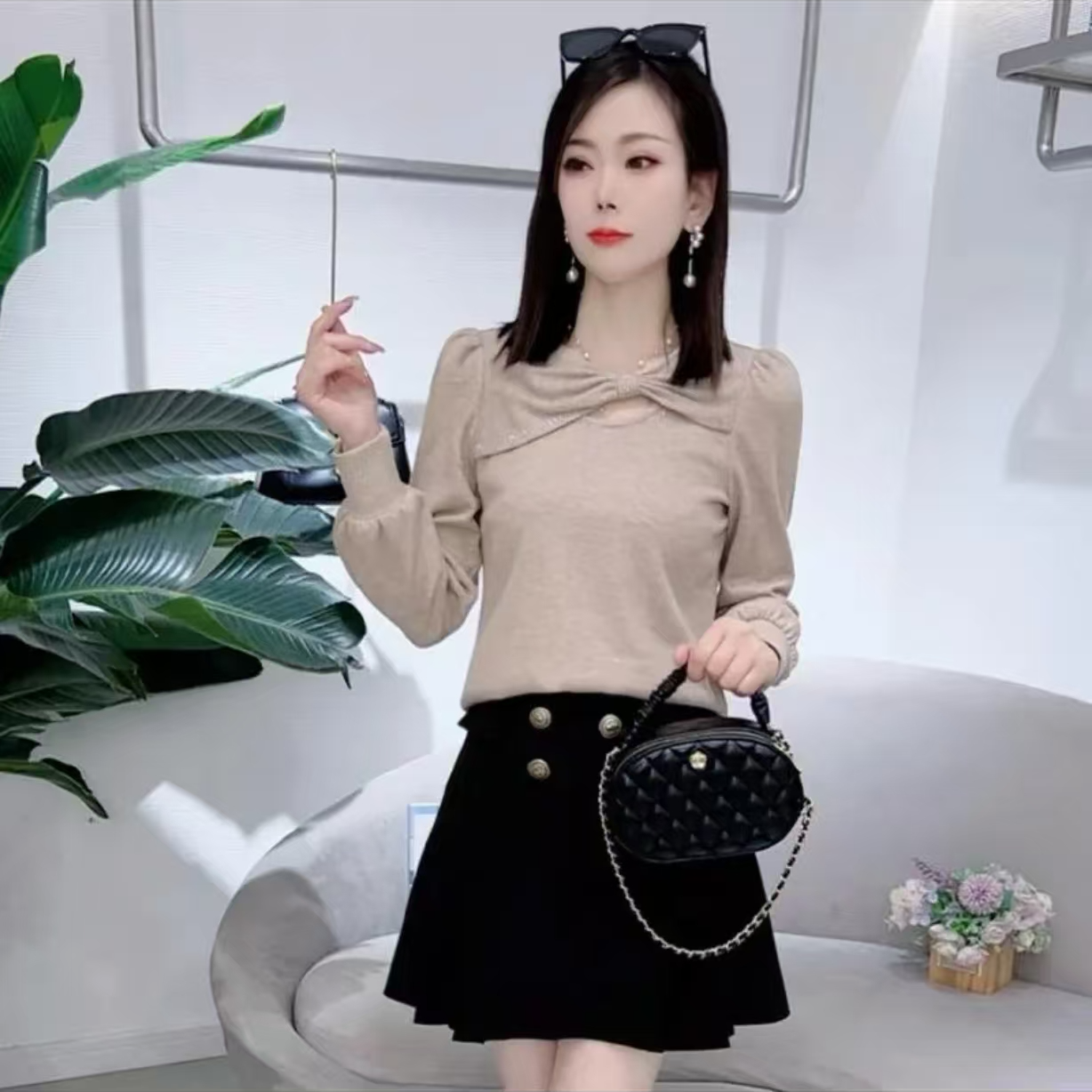 6060【衣长53】时尚长袖T恤女新款设计感减龄打底衫百搭气质显瘦衣