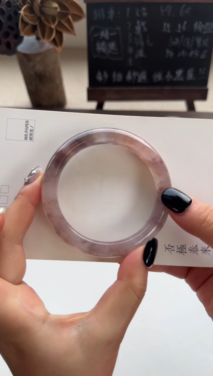 【闪购商品】石英质玉手镯未镶嵌银昼