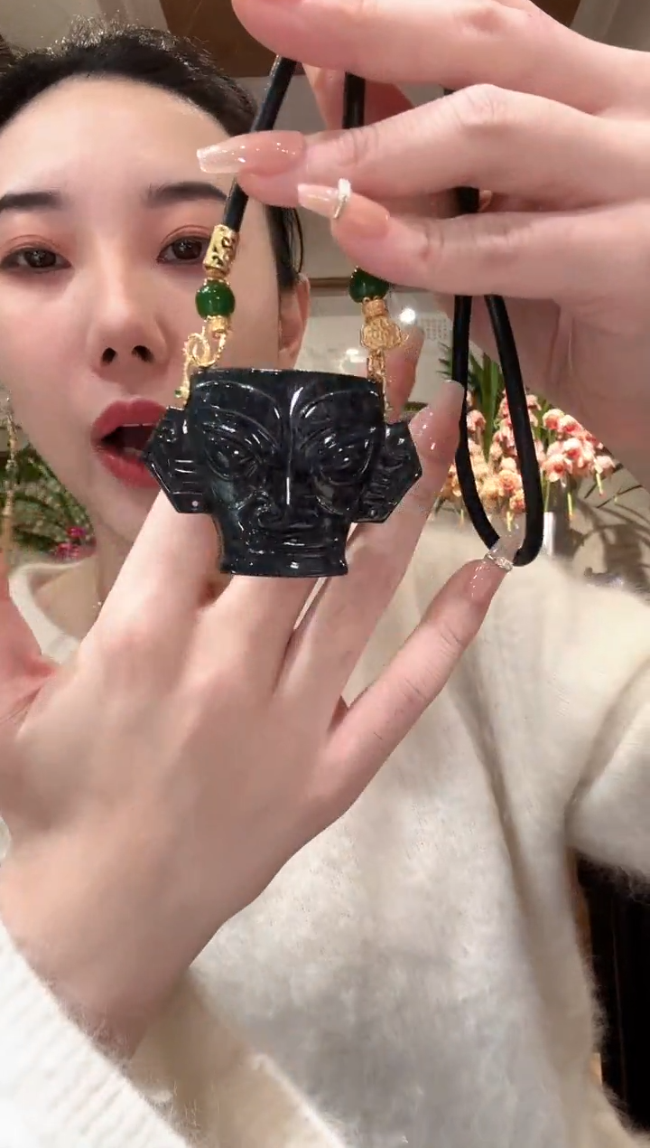 【闪购商品】翡翠颈饰未镶嵌国风