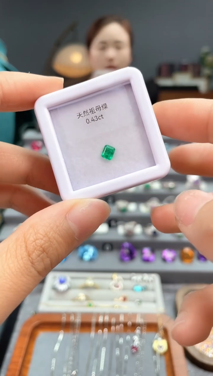 裸石未镶嵌祖母绿0.43克拉