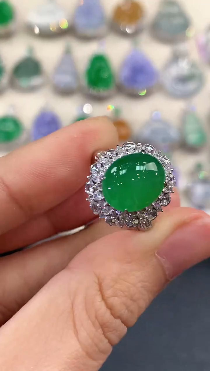 【闪购商品】翡翠戒指18K金镶嵌B223       