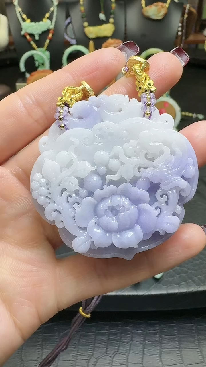 【闪购商品】翡翠颈饰未镶嵌花开富贵
