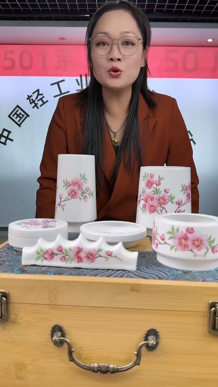 摆件甄选-水点桃花文房器摆件