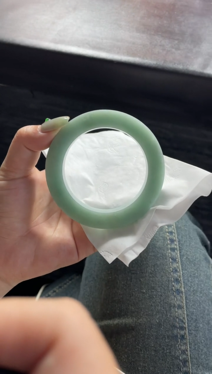 【闪购商品】定制翡翠手镯未镶嵌手镯DDQ/发一件