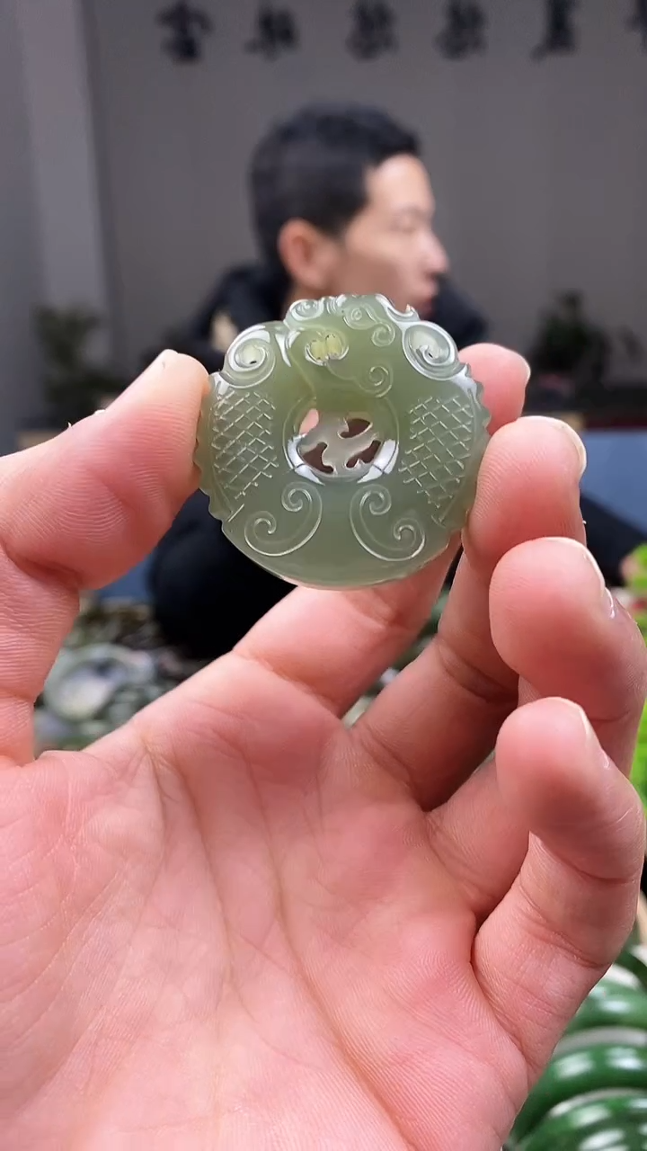 【闪购商品】和田玉手镯未镶嵌38.7