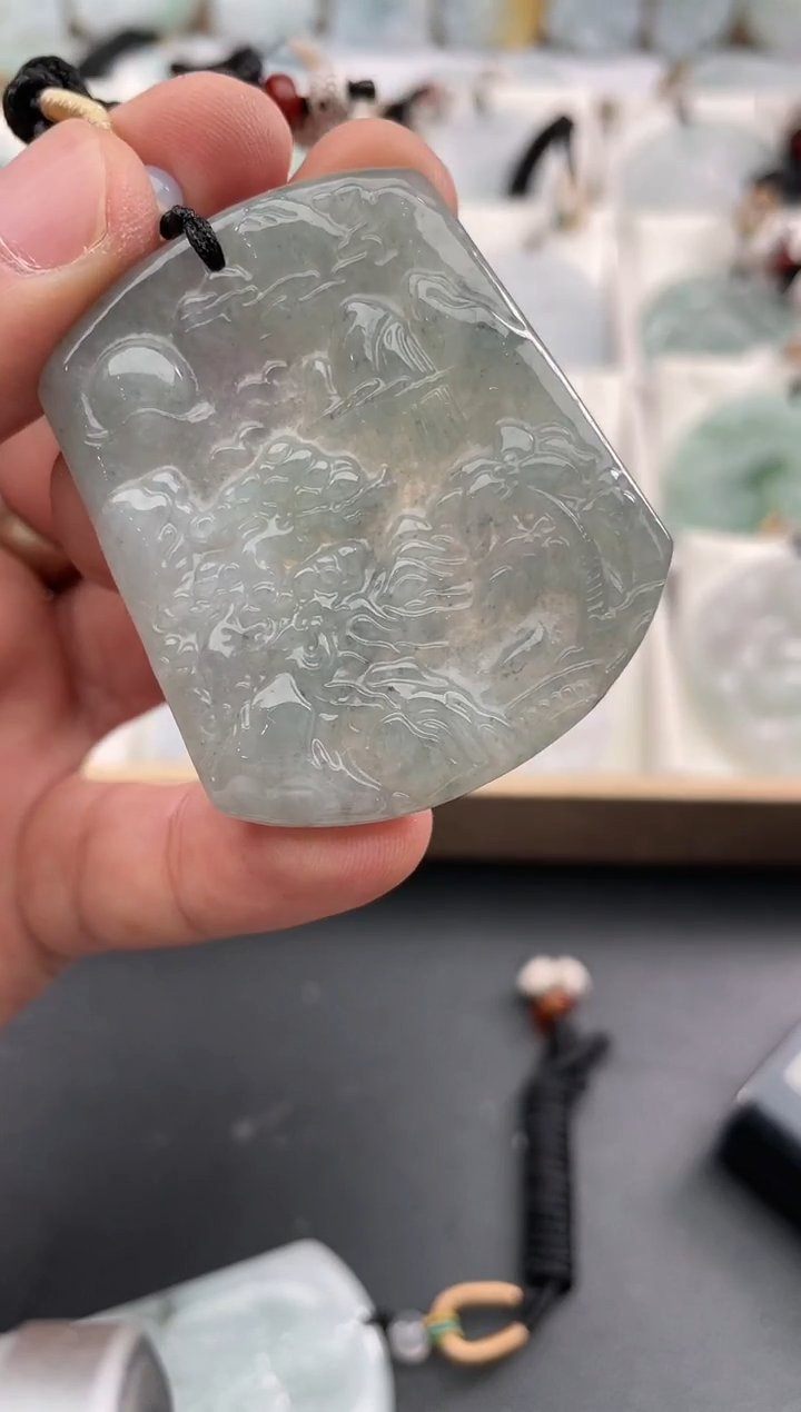 颈饰未镶嵌翡翠c****）26/01/02/205