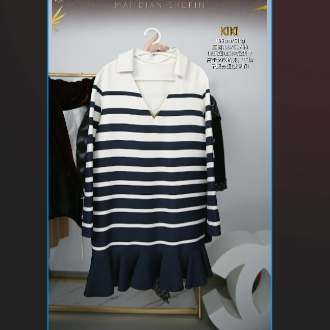 95新 Valentino/华伦天奴 麦殿/连衣裙36码/251130QNY8X15