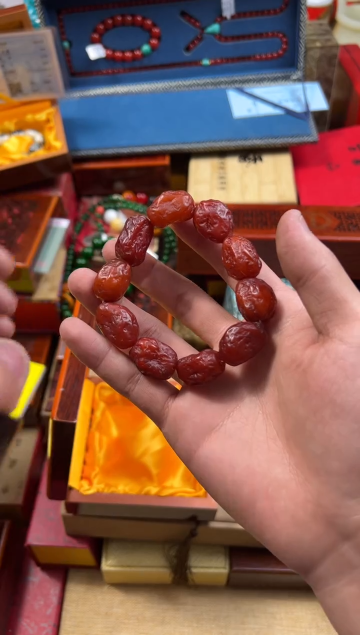 【闪购商品】蜜蜡裸石未镶嵌---------------