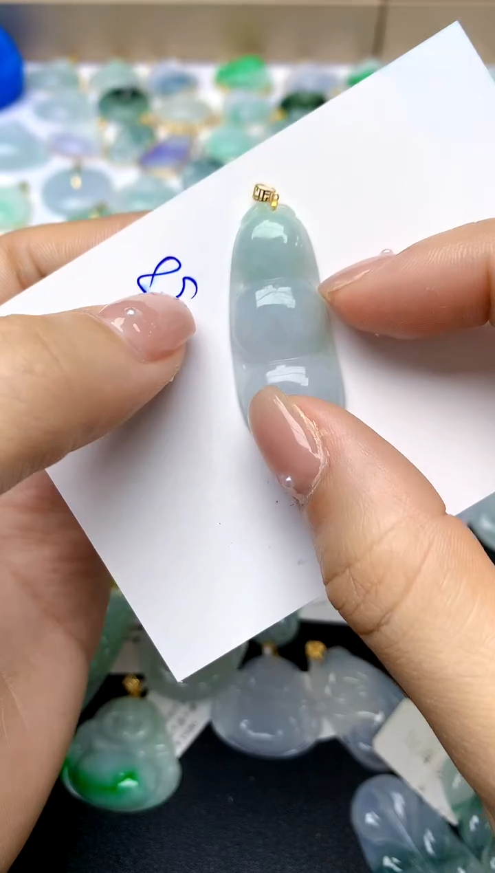 【闪购商品】翡翠颈饰18K金镶嵌58天然A货翡翠