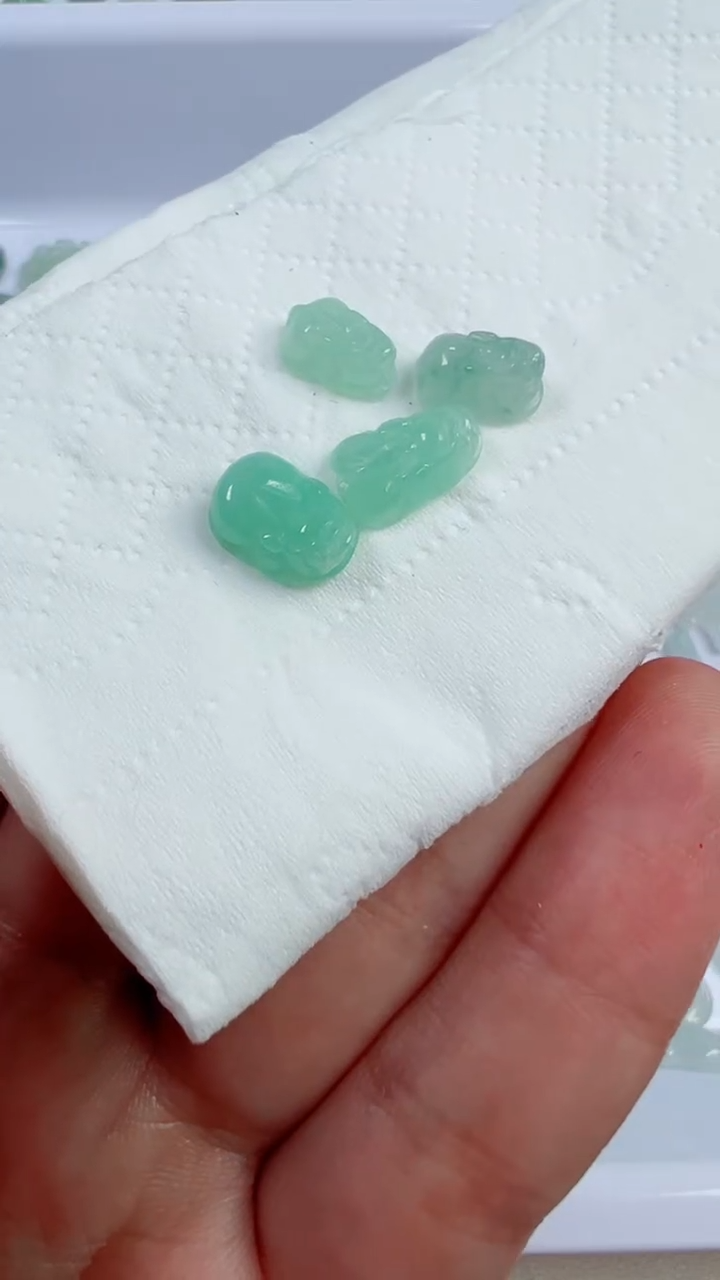散珠翡翠爆****~47号链接，A货翡翠