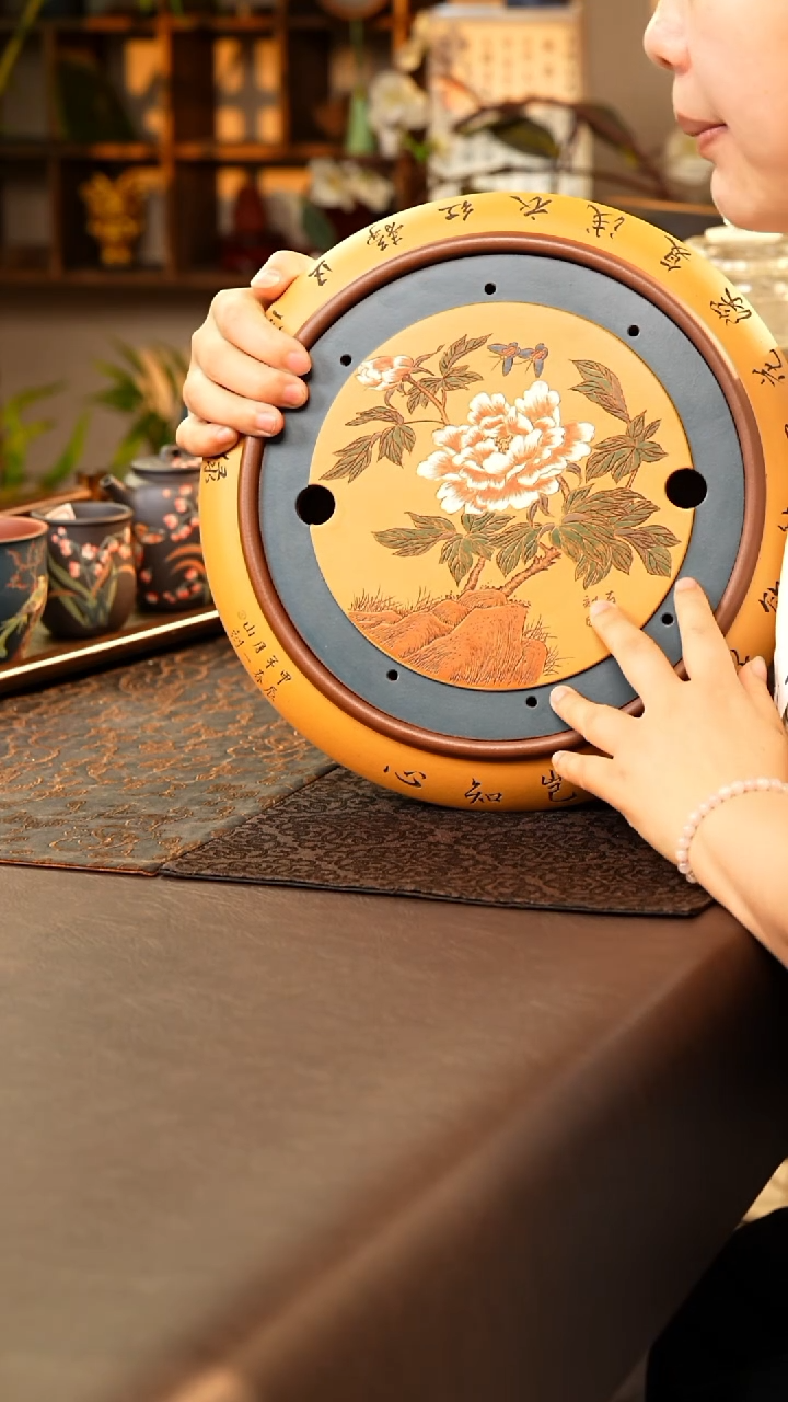 茶壶紫砂花开富贵