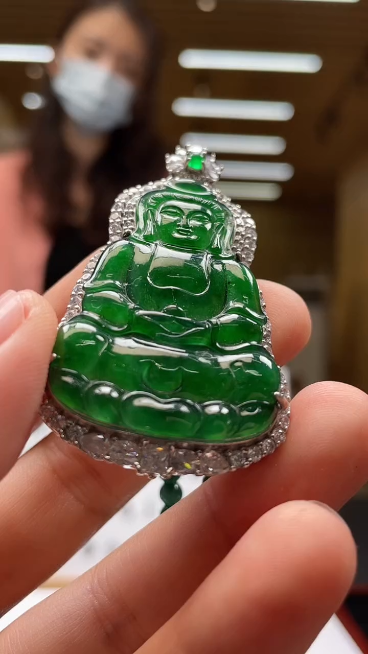 【闪购商品】翡翠未镶嵌颈饰**********870