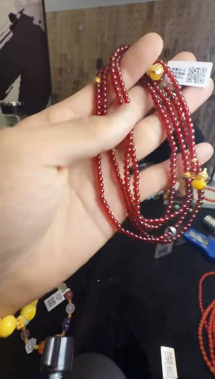 项链未镶嵌石榴石村0059 约3mm 多样性发一件