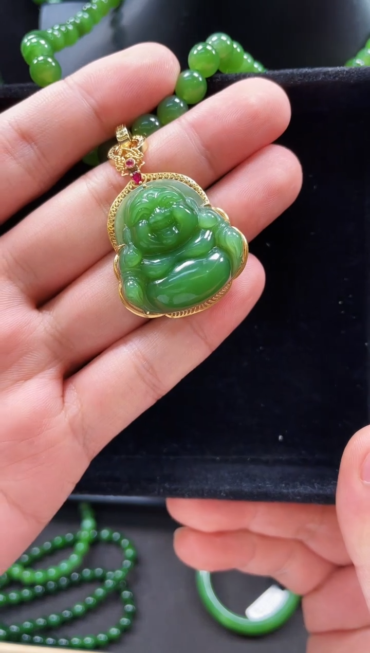 【闪购商品】和田玉吊坠18K金镶嵌多样性发一