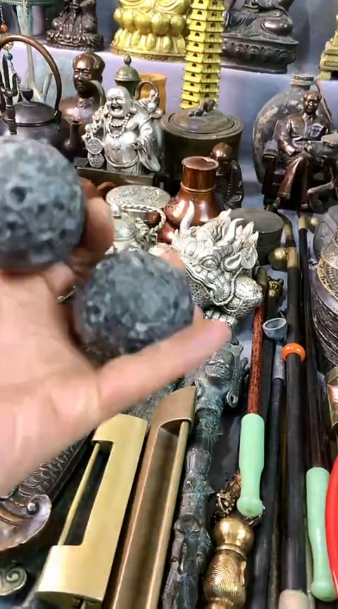 【闪购商品】一物一拍编号月光球一对