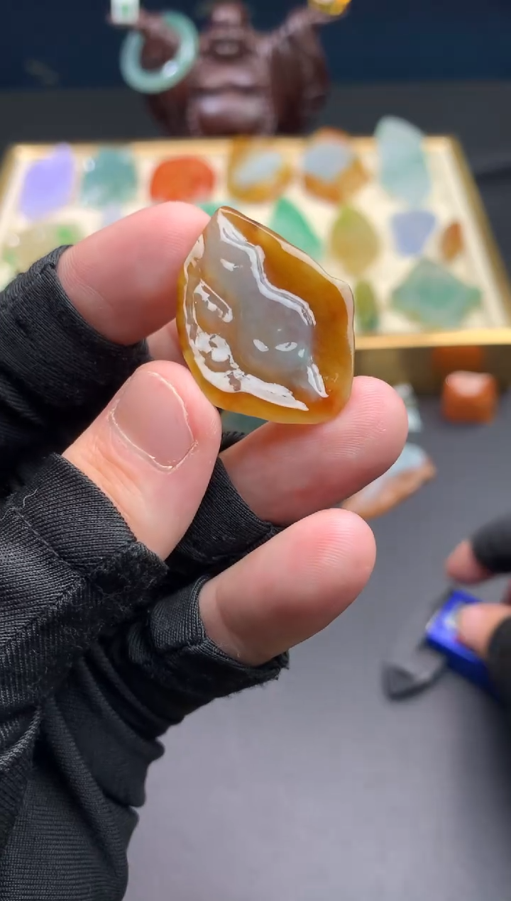 未镶嵌定制翡翠圈****圈天然翡翠裸石（包工）