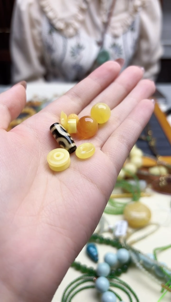 裸石蜜蜡未镶嵌蜜蜡配饰套装GW