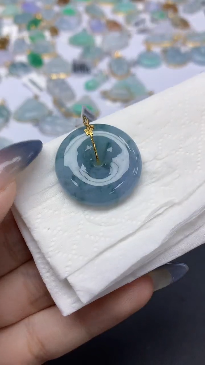 翡翠18K金镶嵌颈饰天然a货翡翠