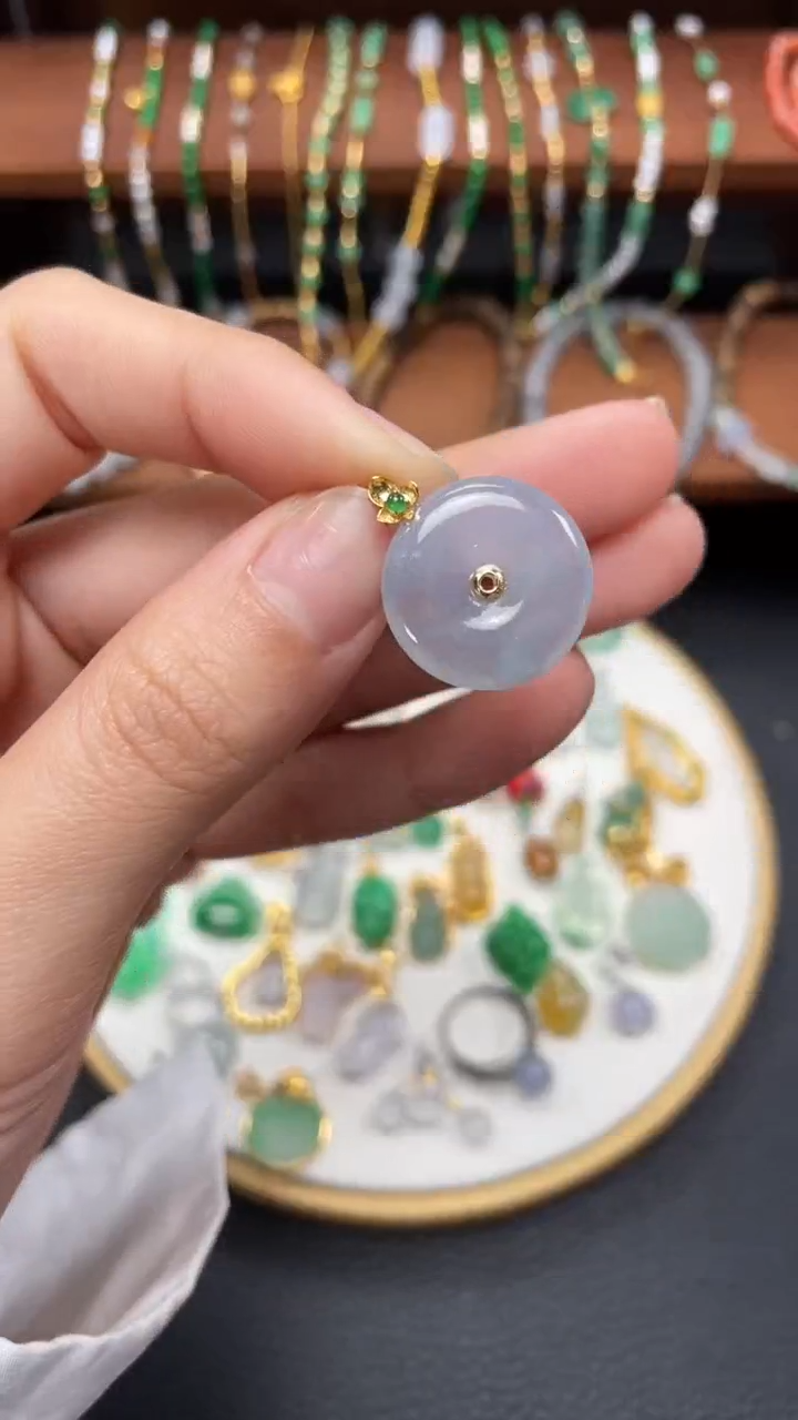 【闪购商品】翡翠吊坠(不含链)18K金镶嵌一个  JK677