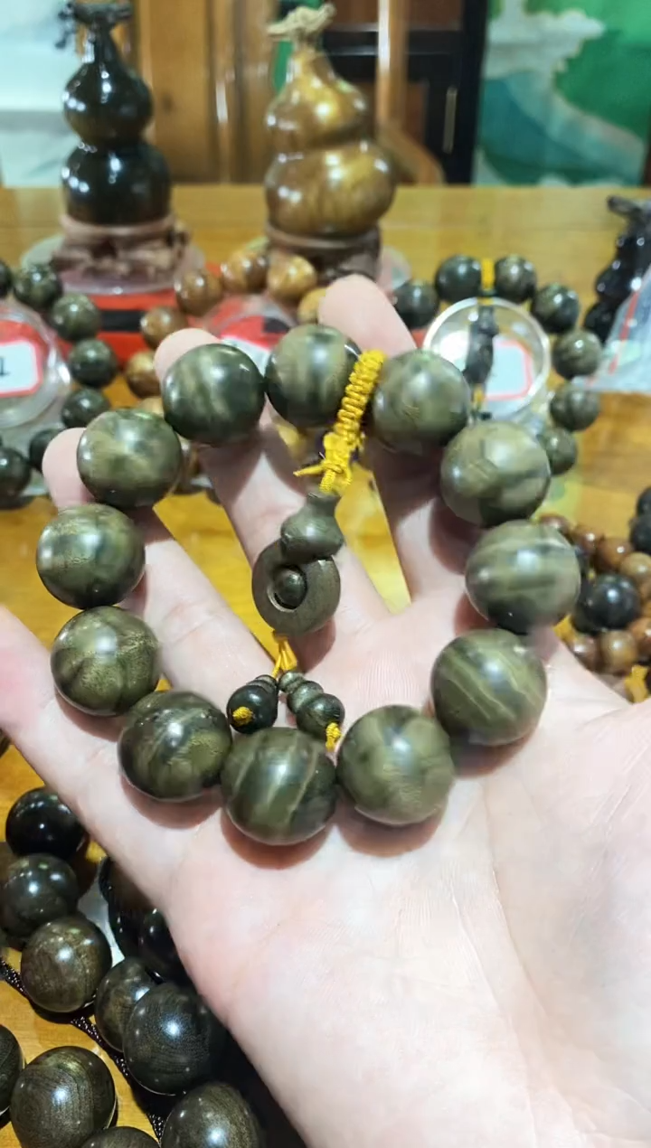 楠木（金丝楠）吊坠【楠帝】小叶桢楠乌木阴沉2.0