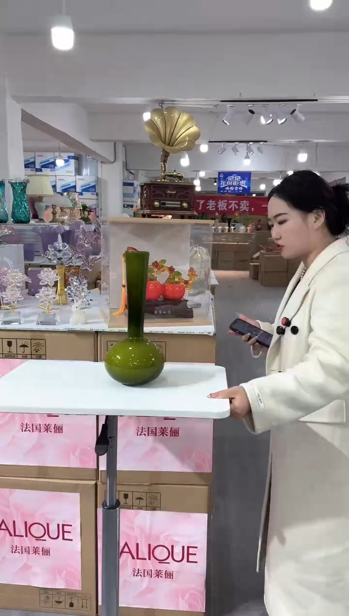【闪购商品】琉璃静姐花器Q-品4