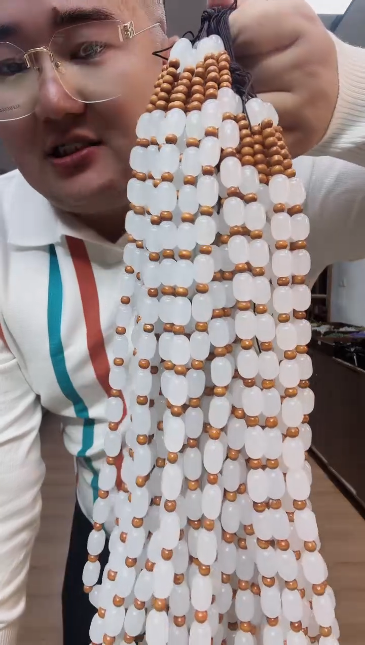 多样性随机发货   