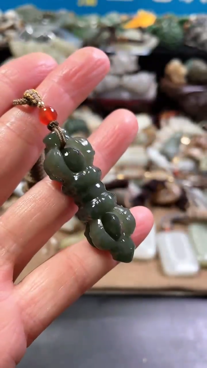 【闪购商品】和田玉挂件未镶嵌0011