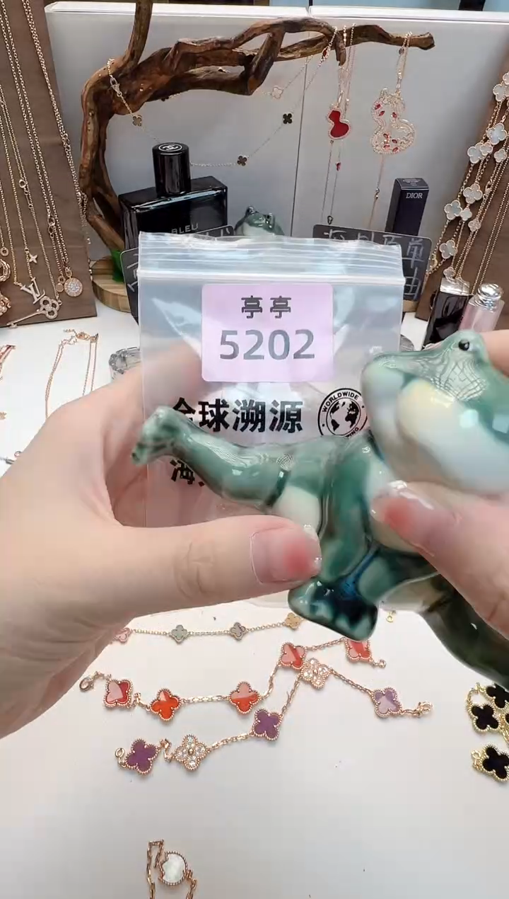 华禄甄选阁亭亭总铺