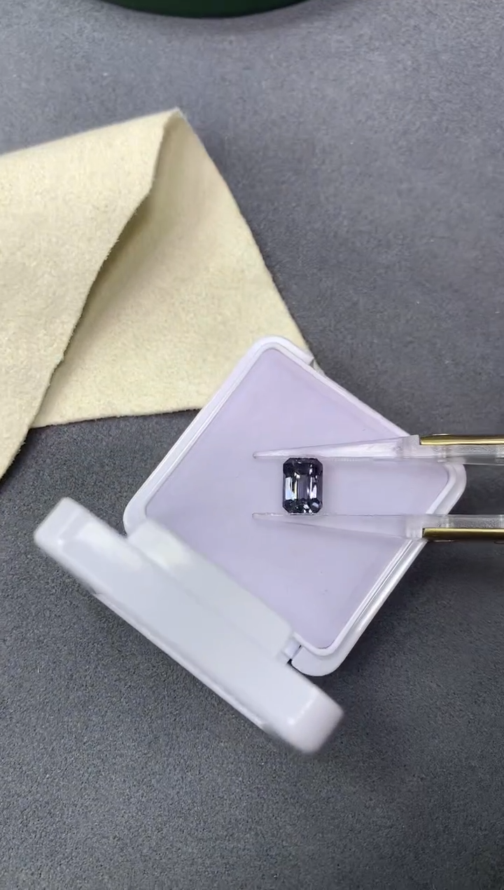 【闪购商品】尖晶石裸石未镶嵌一粒2ct   53