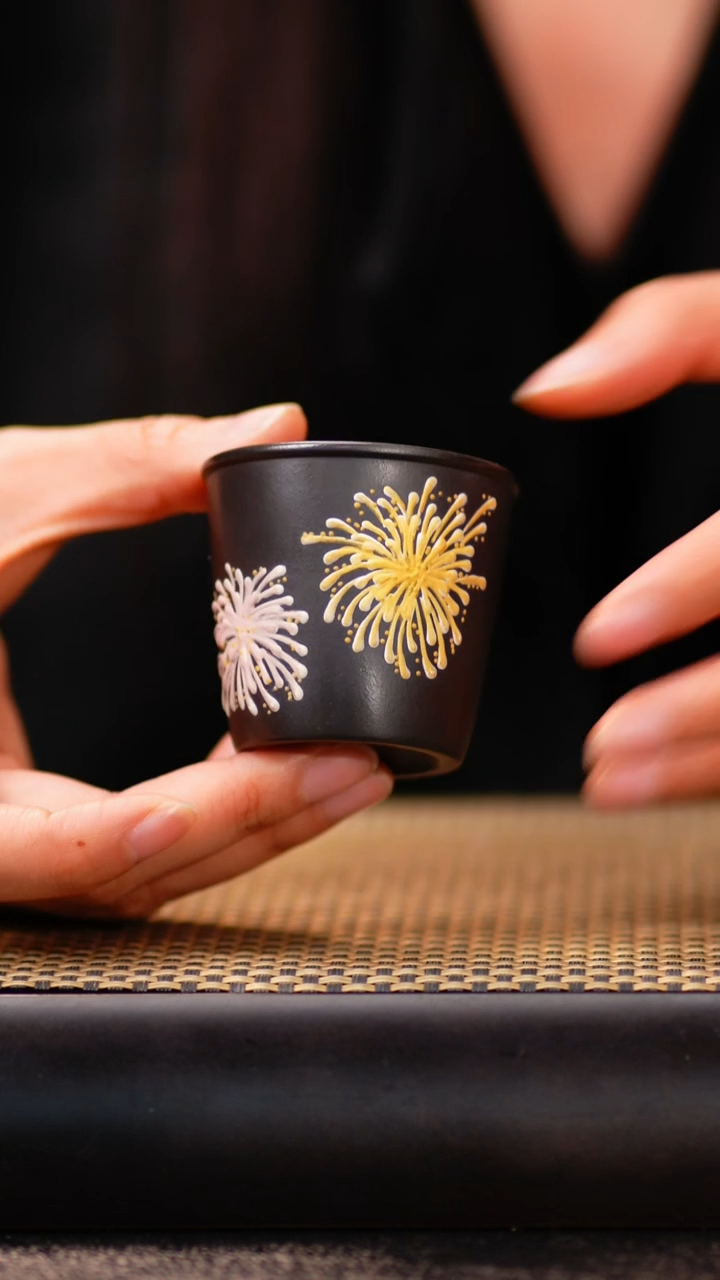 4小鱼古渡乌泥烟花杯