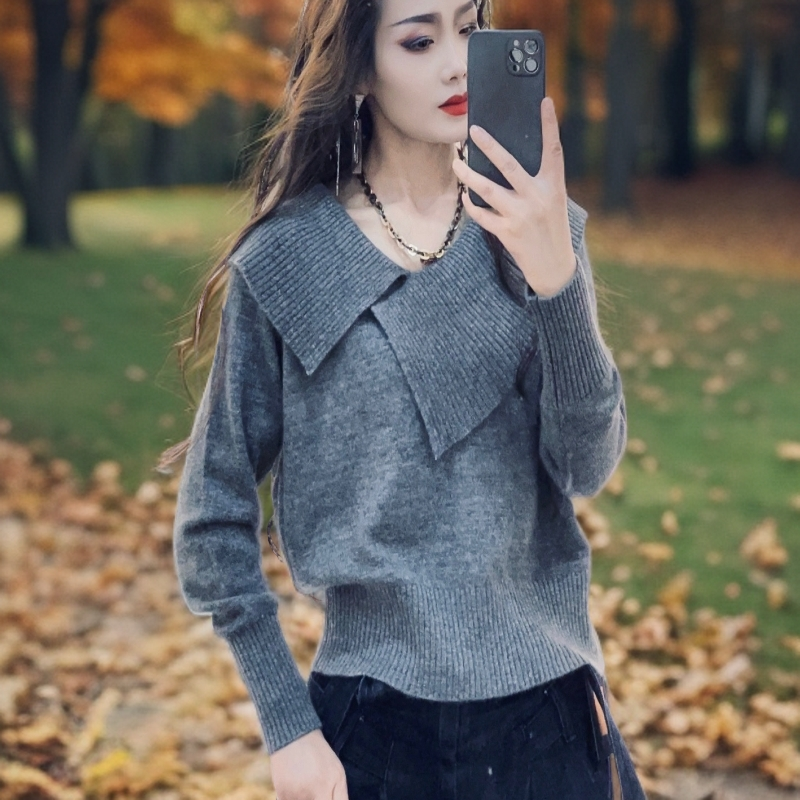 秋冬百搭纯色浣熊绒斜翻领毛衣9188