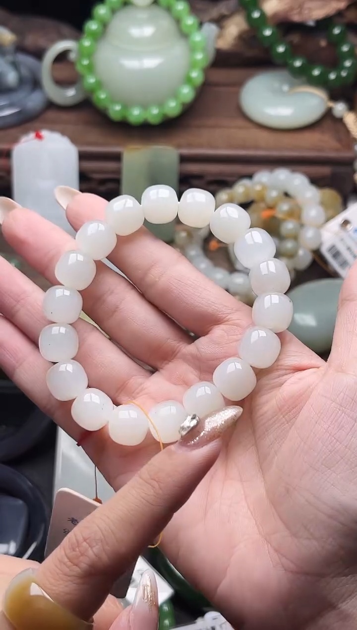 未镶嵌手串和田玉卡12新疆黑山 老型9011473