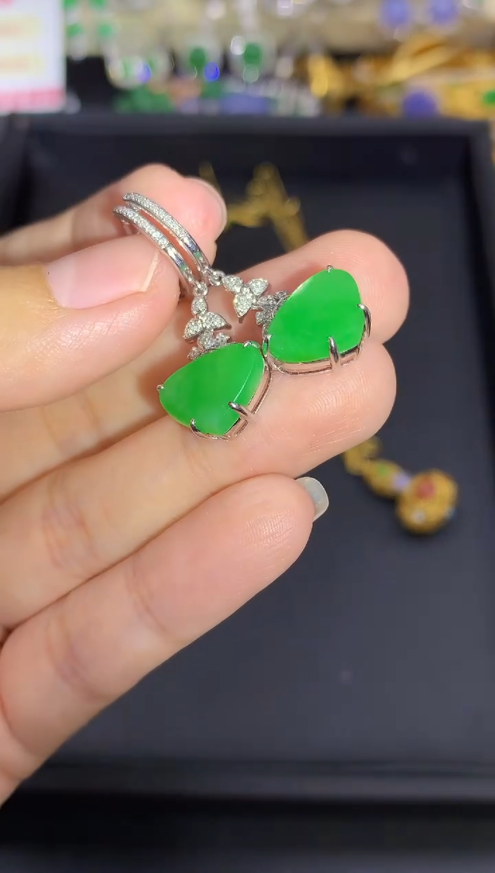 18K金镶嵌翡翠耳饰532-中国好珍宝